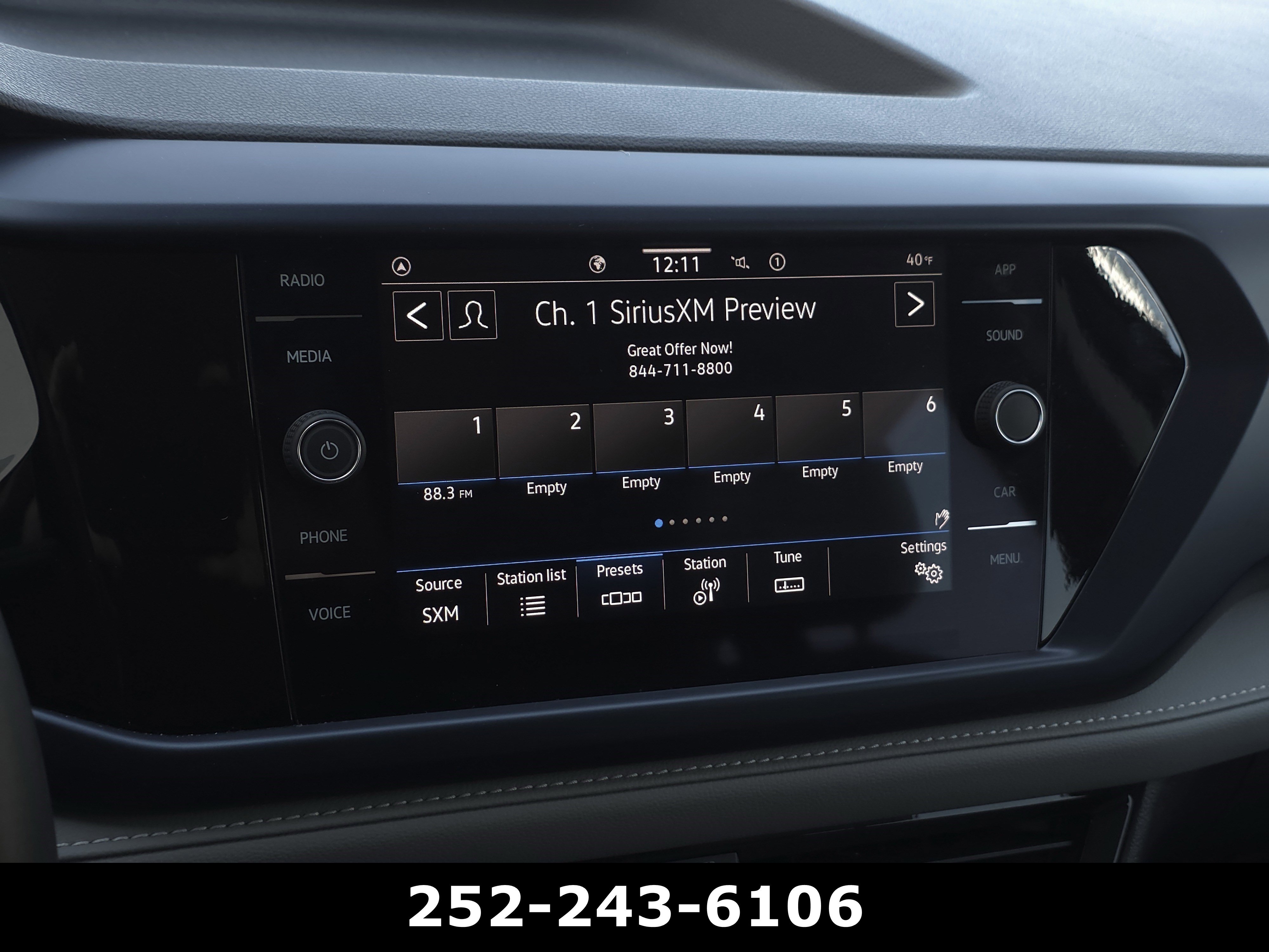 Used 2024 Volkswagen Taos SE FWD image 21