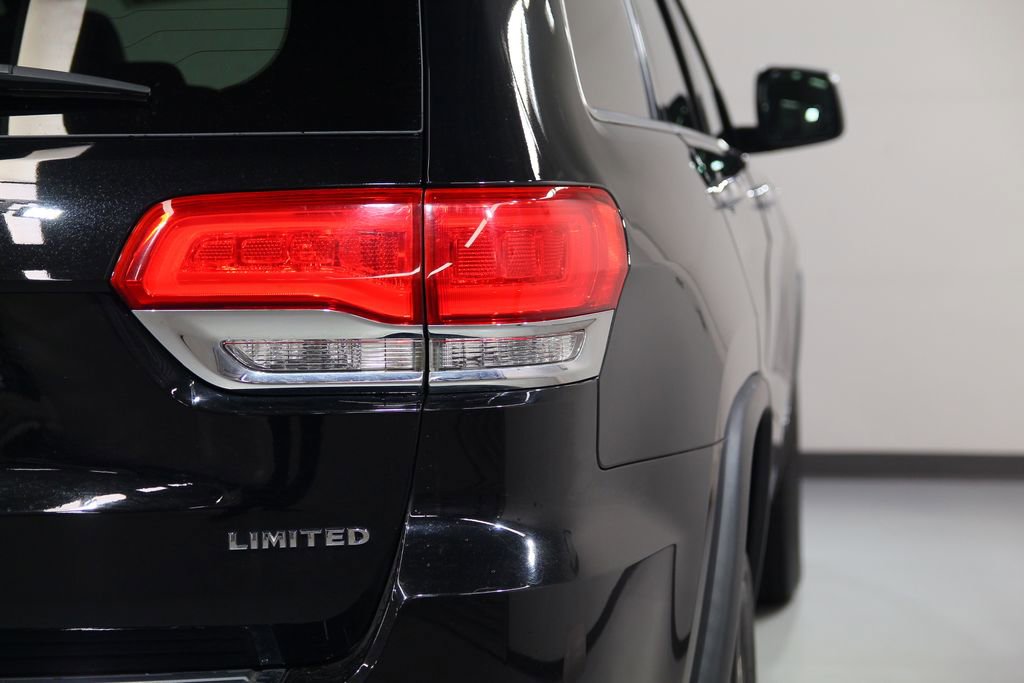 Used 2019 Jeep Grand Cherokee Limited w/ Luxury Group II AWD/4WD image 14