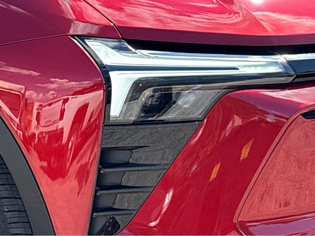 New 2025 Chevrolet Blazer EV LT w/ Midnight/Sport Edition AWD/4WD image 17