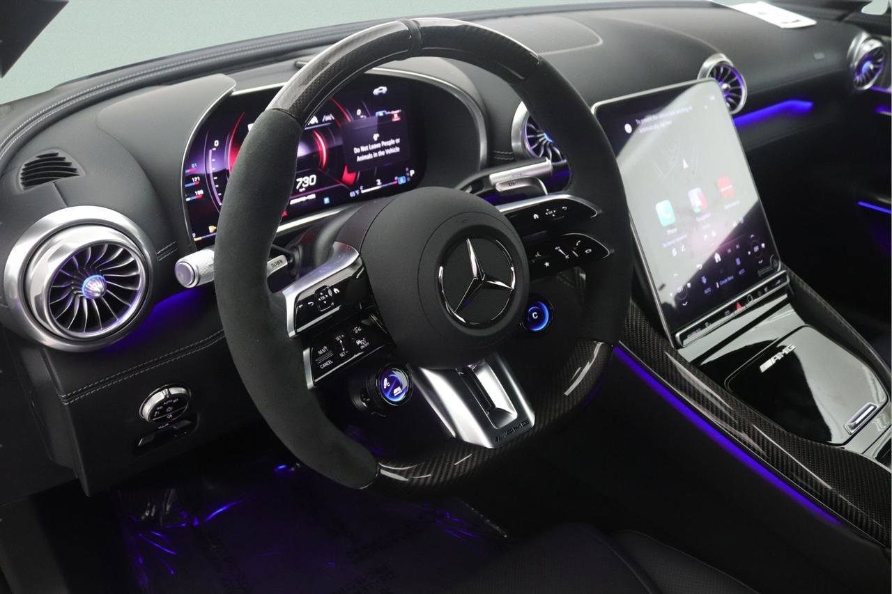 New 2026 Mercedes-Benz SL 63 AMG 4MATIC image 4