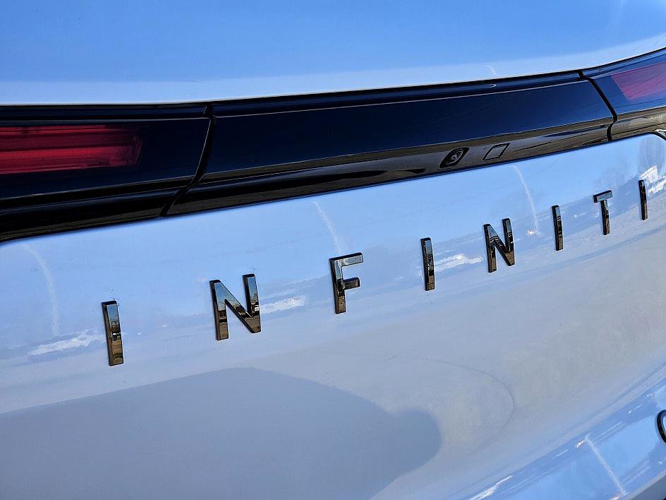 New 2026 INFINITI QX60 Sport image 13