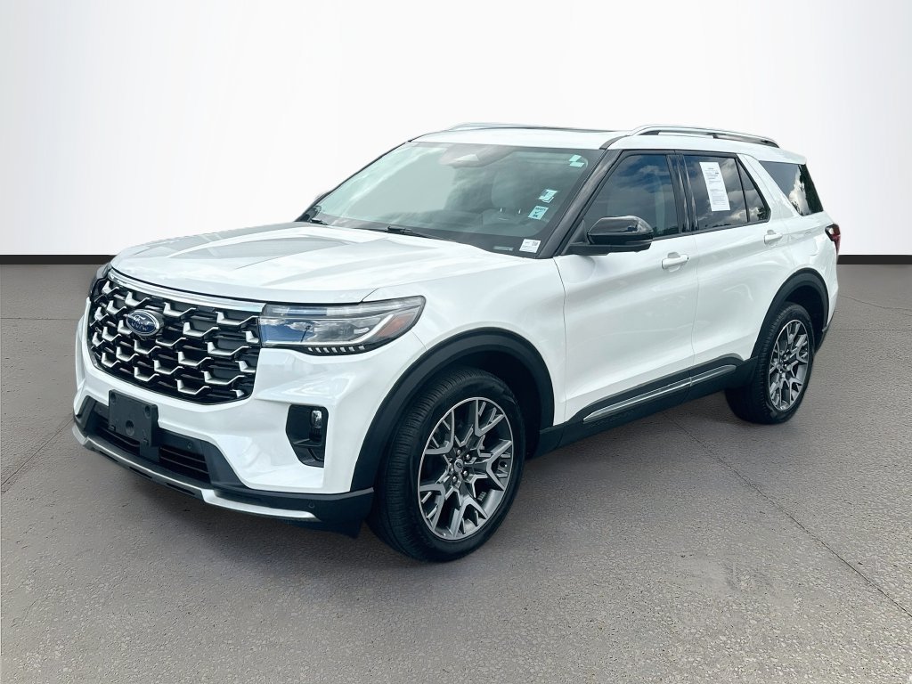 Used 2025 Ford Explorer Platinum w/ Ultimate Package AWD/4WD image 3