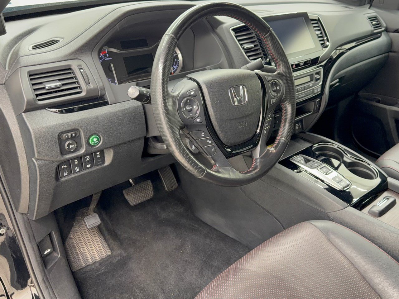 Used 2023 Honda Ridgeline Black Edition image 4