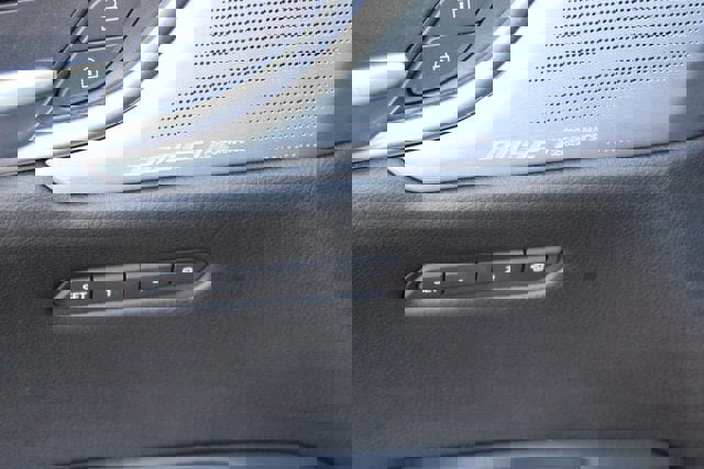 Used 2023 Cadillac XT5 Premium Luxury image 21