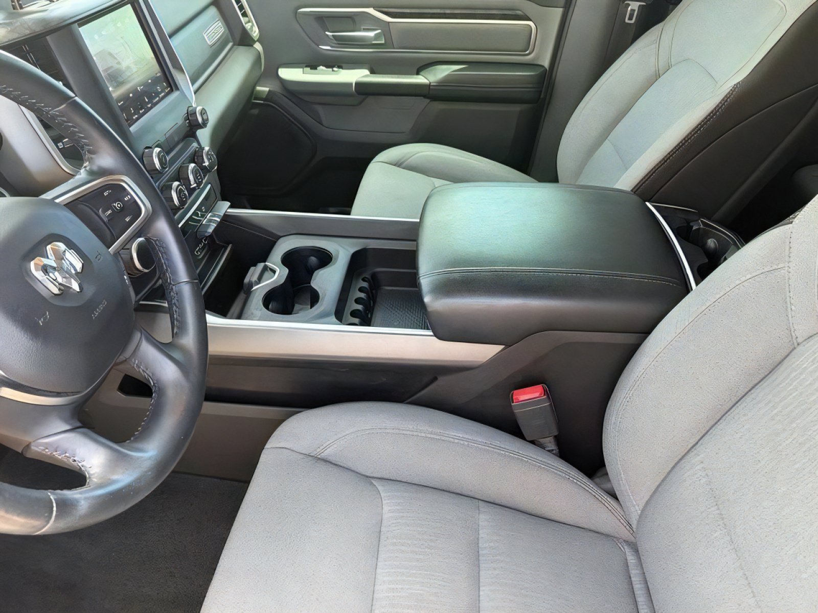 Used 2019 RAM 1500 Big Horn RWD image 15
