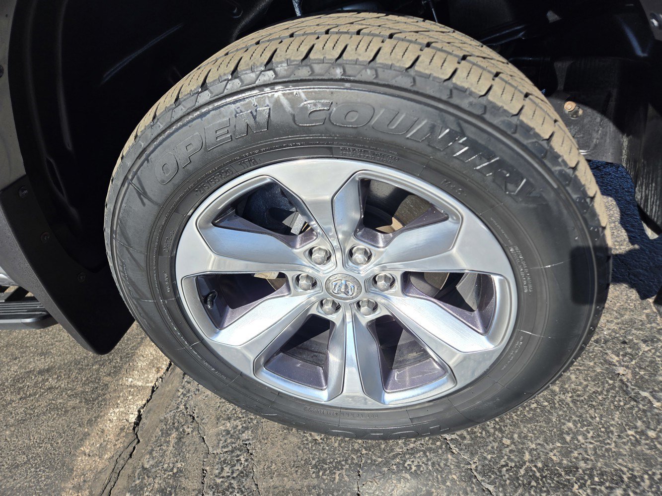Used 2022 RAM 1500 Limited w/ Body-Colour Bumper Group AWD/4WD image 46