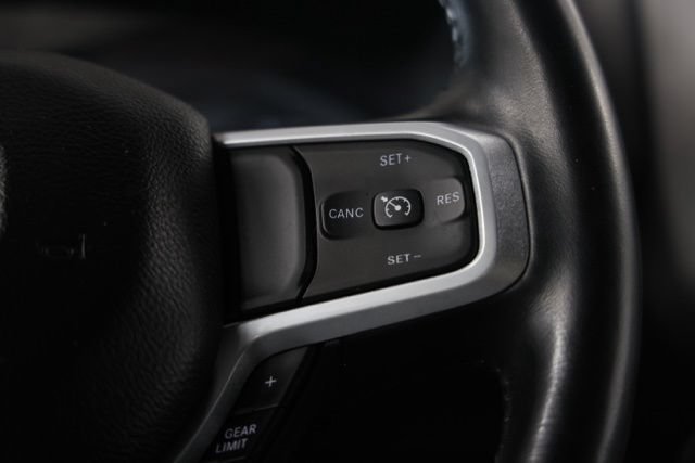 Used 2022 RAM 1500 Big Horn AWD/4WD image 32
