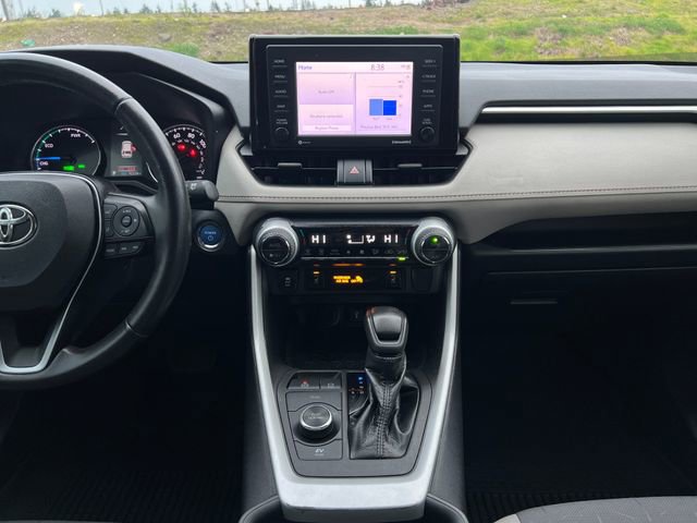 Used 2021 Toyota RAV4 XLE w/ Convenience Package image 21