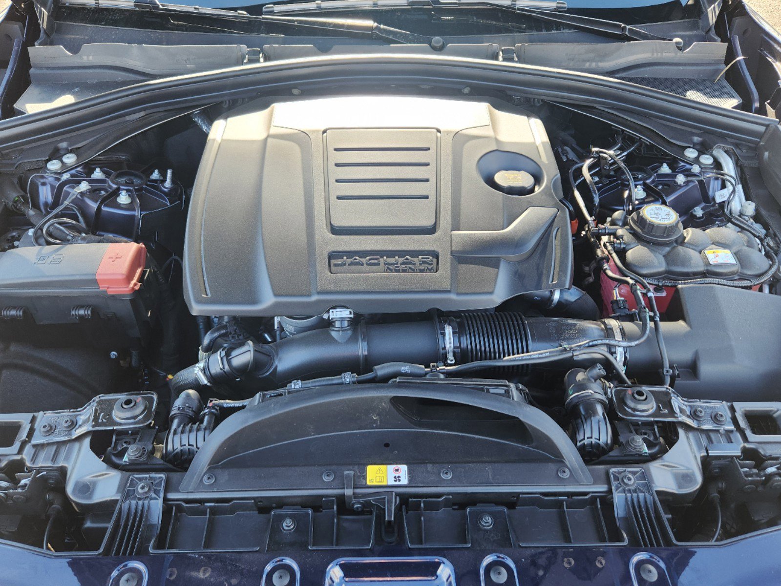 New 2025 Jaguar F-PACE R-Dynamic S image 20