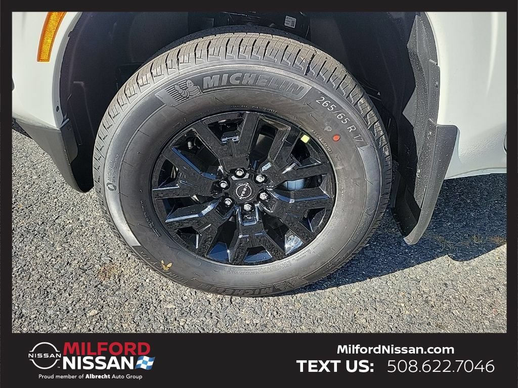 Used 2026 Nissan Frontier SV w/ All-Weather Content Package AWD/4WD image 7
