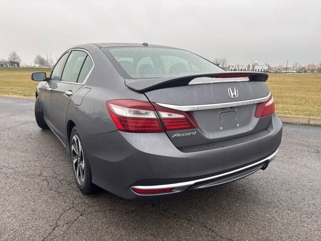 Used 2017 Honda Accord EX image 7