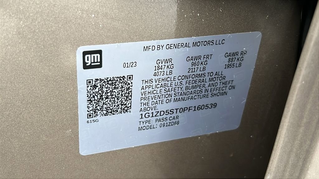 Used 2023 Chevrolet Malibu LT w/ Driver Confidence Package image 32