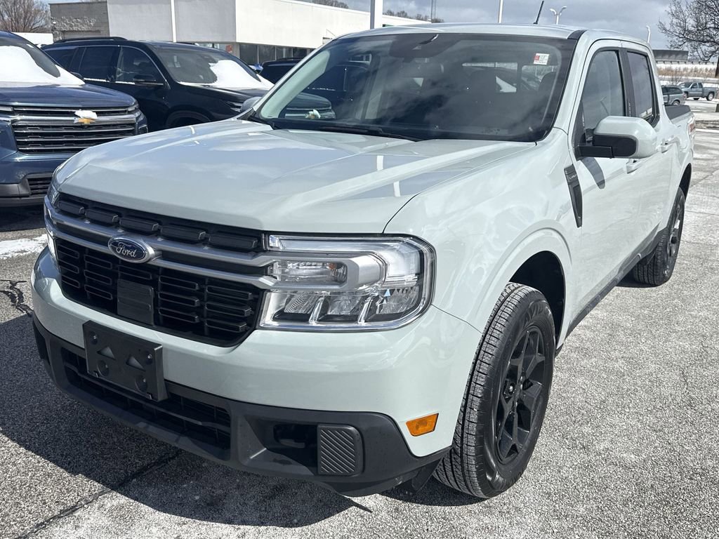 Used 2023 Ford Maverick Lariat w/ Lariat Luxury Package image 4