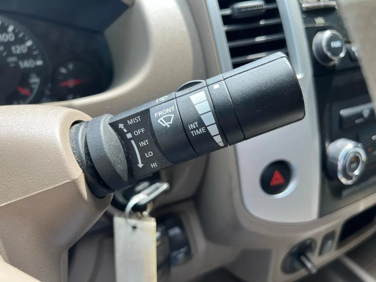 Used 2013 Nissan Frontier SV AWD/4WD image 35
