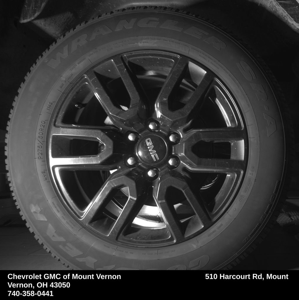 Used 2022 GMC Sierra 1500 Elevation w/ LPO, Elevation Black Package AWD/4WD image 18