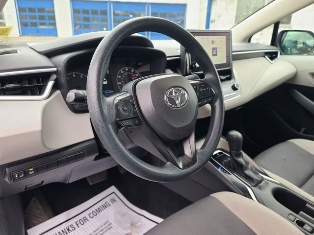 Used 2023 Toyota Corolla LE image 8