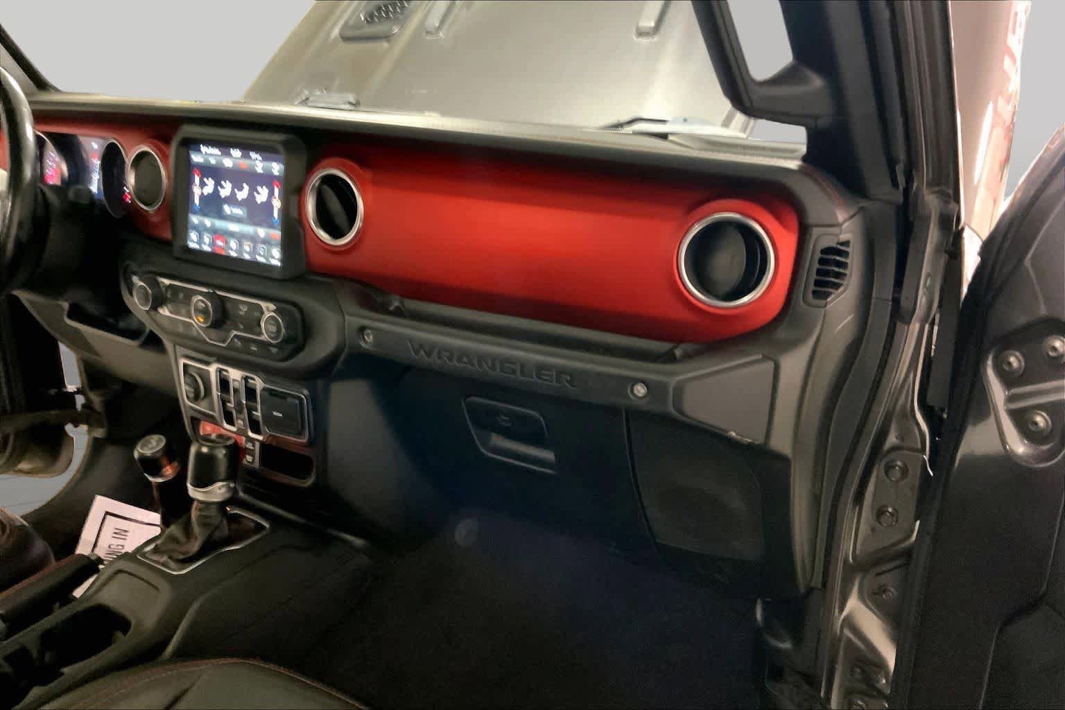 Used 2021 Jeep Wrangler Unlimited Rubicon AWD/4WD image 18