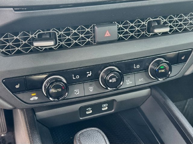 Certified 2023 Honda Accord EX image 18