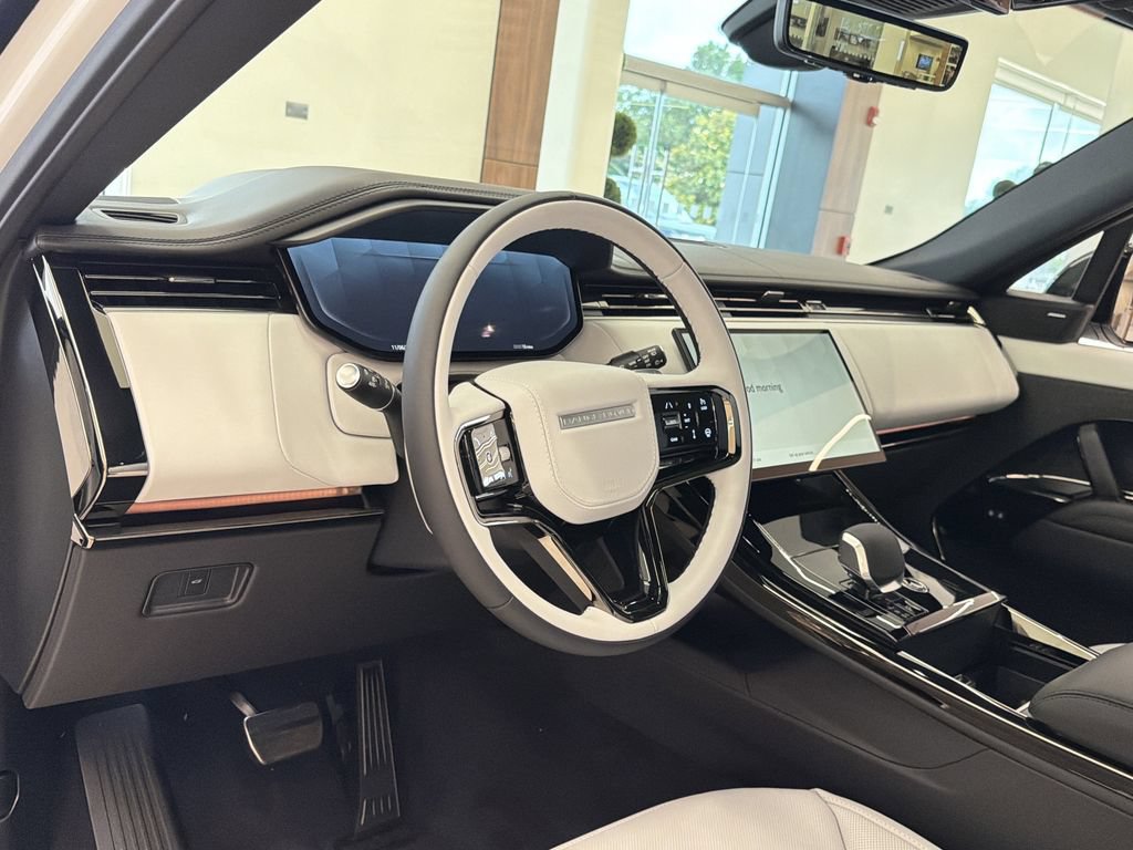 New 2026 Land Rover Range Rover Sport Dynamic SE AWD/4WD image 10