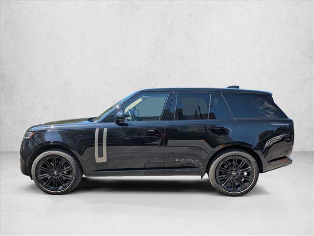 Used 2023 Land Rover Range Rover SE AWD/4WD image 8