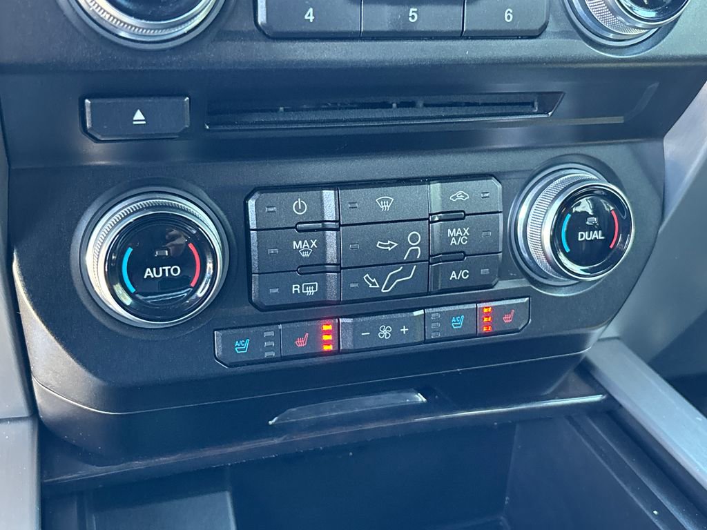 Used 2017 Ford F350 Platinum w/ Platinum Ultimate Package image 21