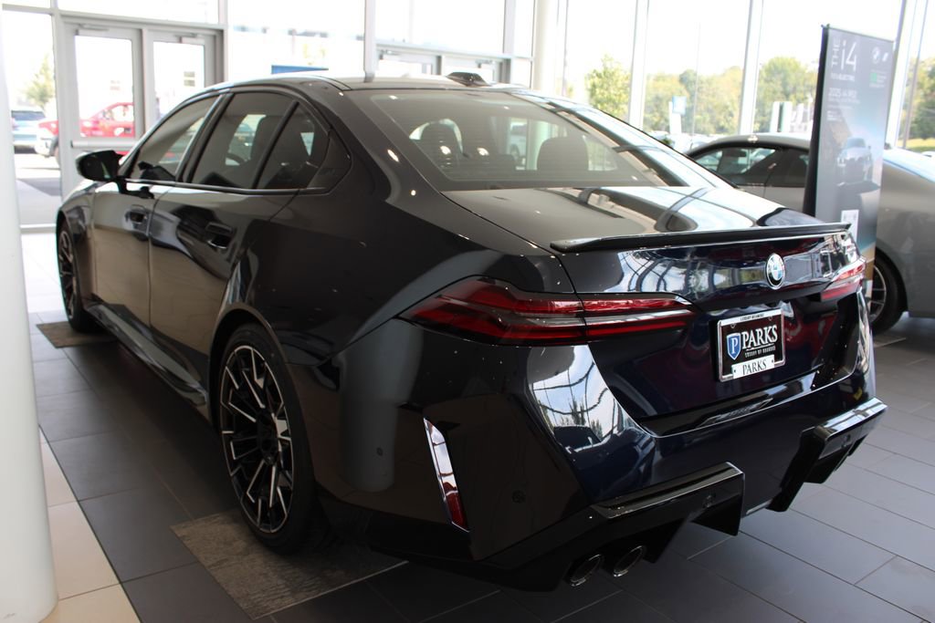New 2026 BMW M5 w/ Carbon Package image 5