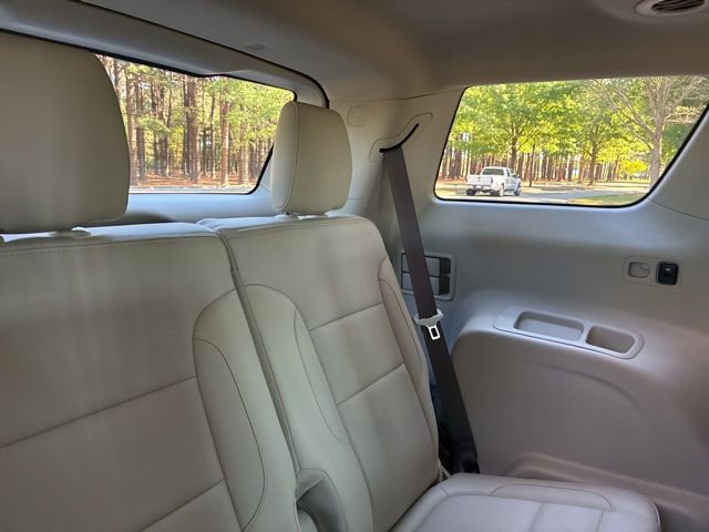 Used 2019 GMC Acadia Denali w/ Technology Package image 25