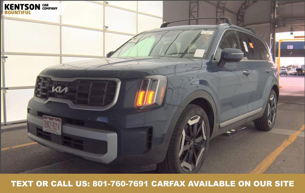 Used 2025 Kia Telluride S image 1