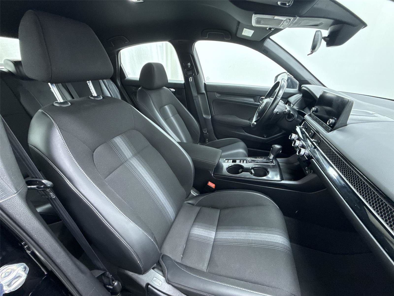 Used 2022 Honda Civic Sport image 29