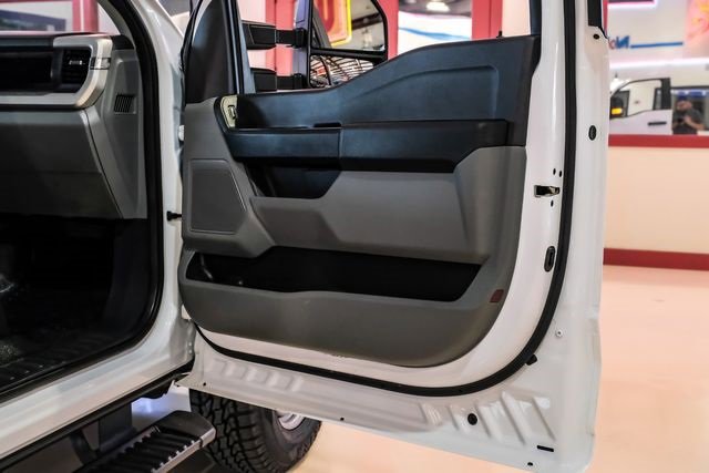 Used 2023 Ford F350 XL w/ FX4 Off-Road Package image 36
