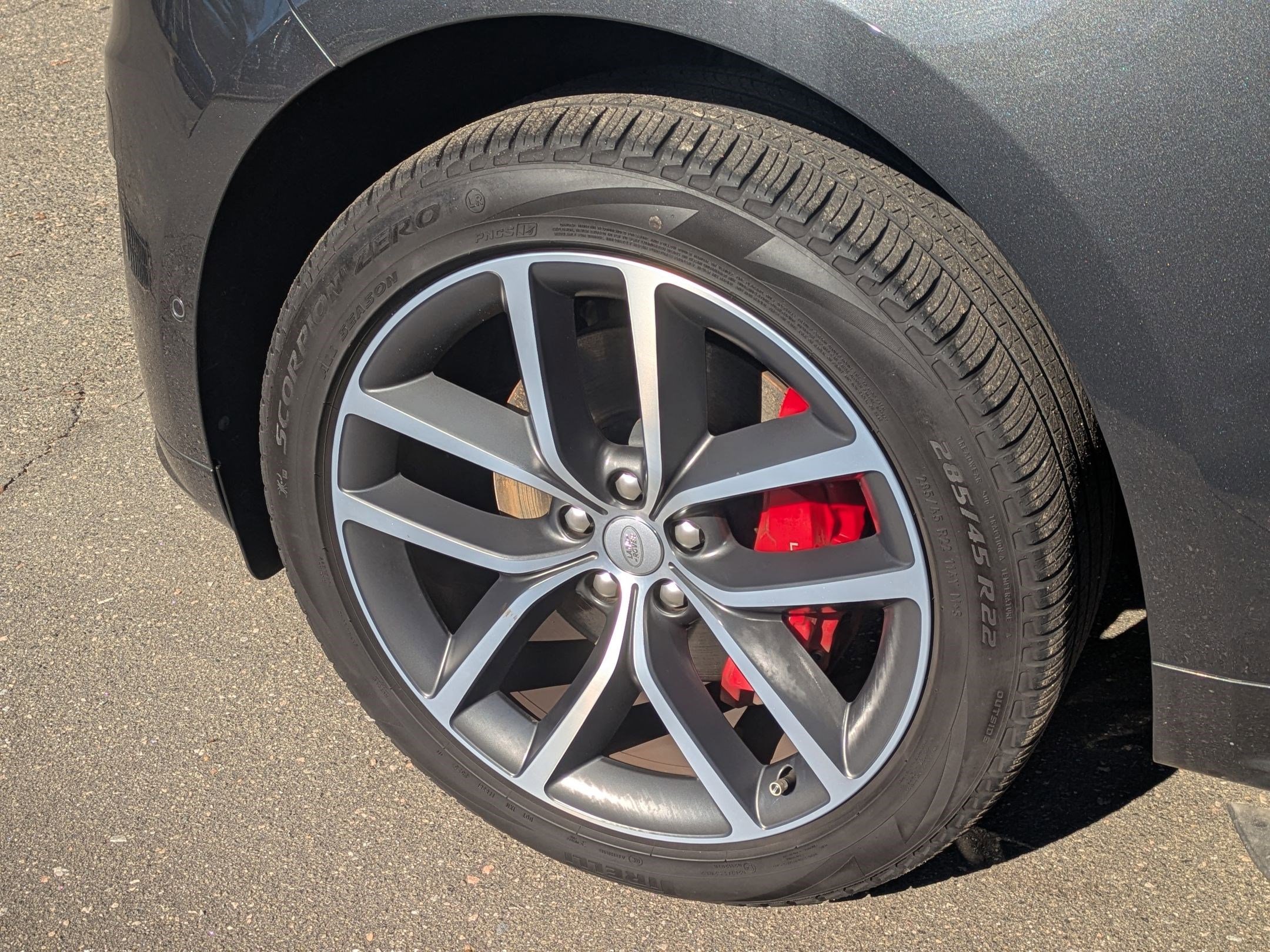 Used 2023 Land Rover Range Rover Sport SE Dynamic image 26