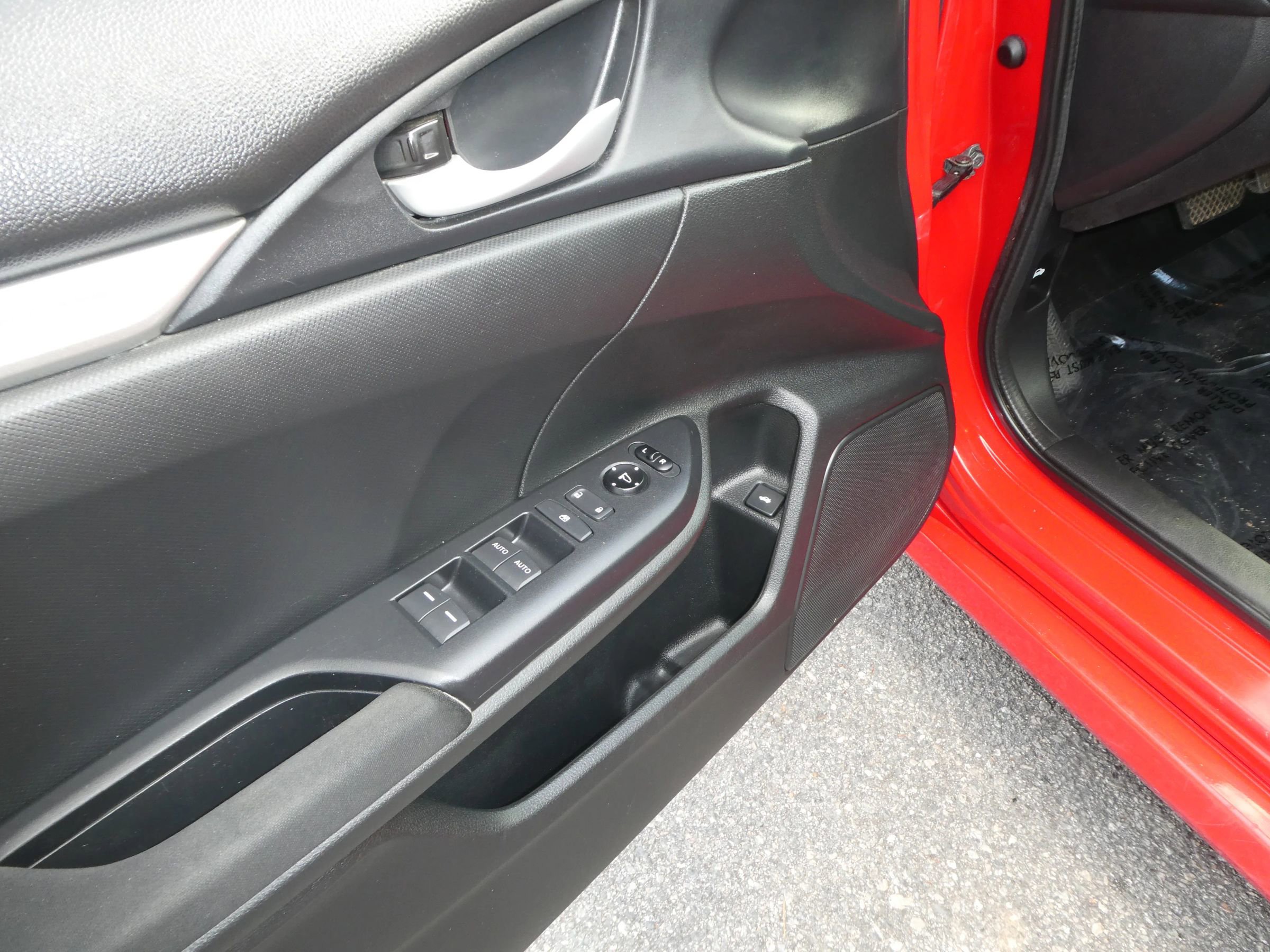 Used 2018 Honda Civic LX image 13