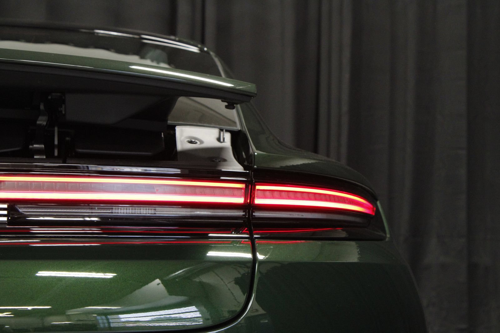New 2026 Porsche Panamera 4 AWD/4WD image 22