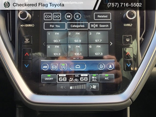 Used 2024 Subaru Crosstrek 2.0i Premium image 32