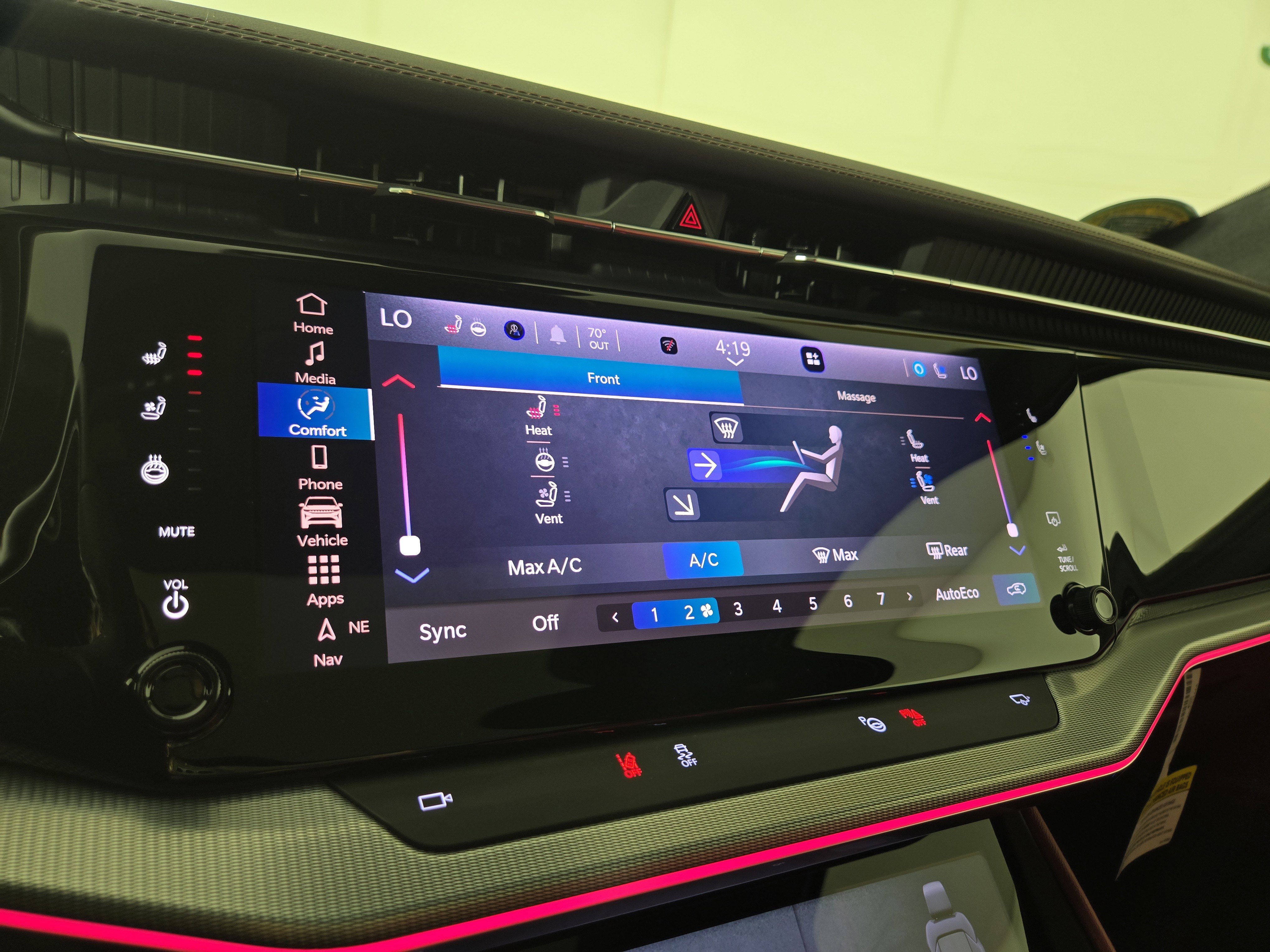 Used 2024 Jeep Wagoneer Launch Edition image 28