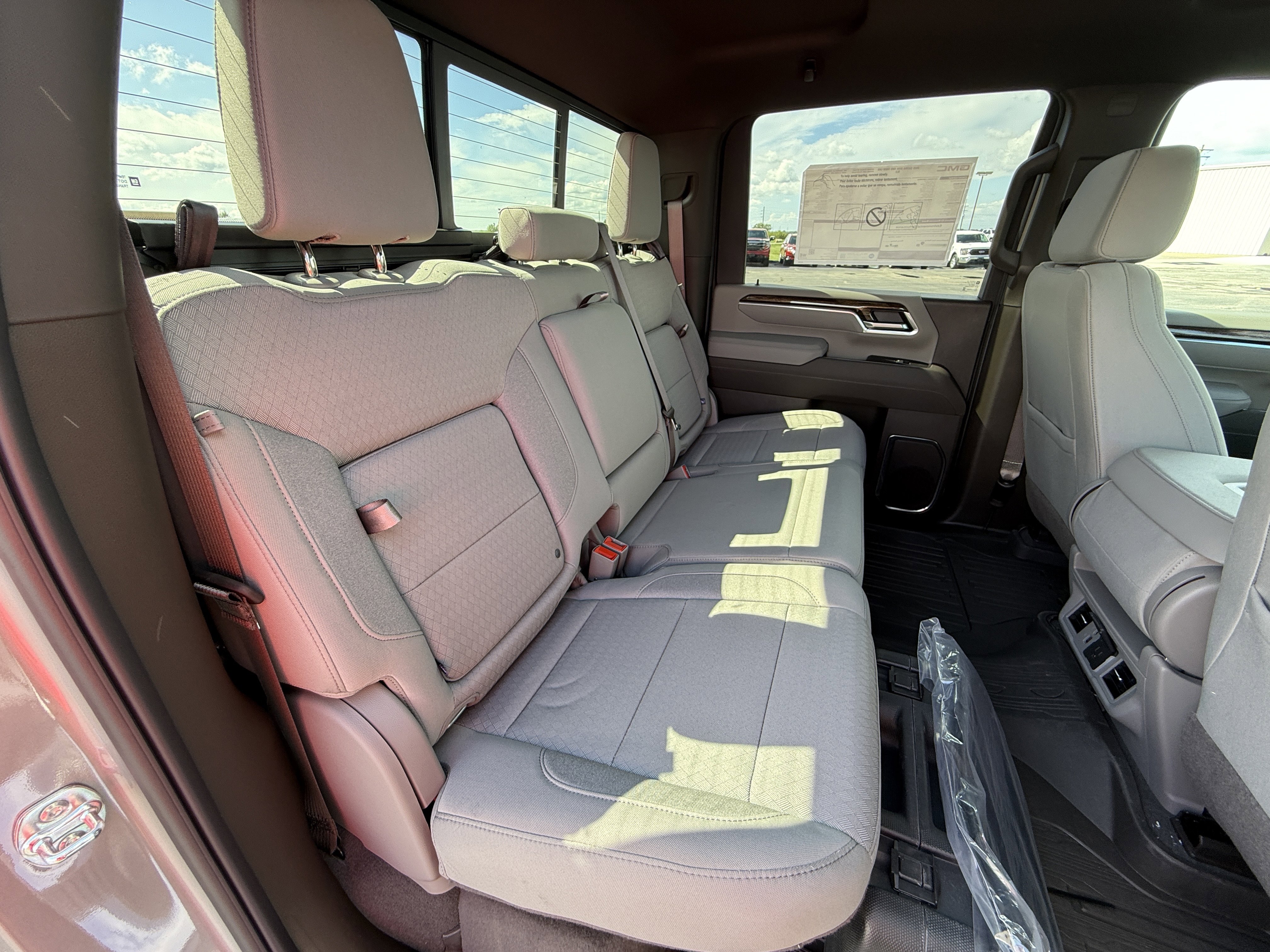 New 2026 GMC Sierra 3500 SLE w/ SLE Value Package image 13