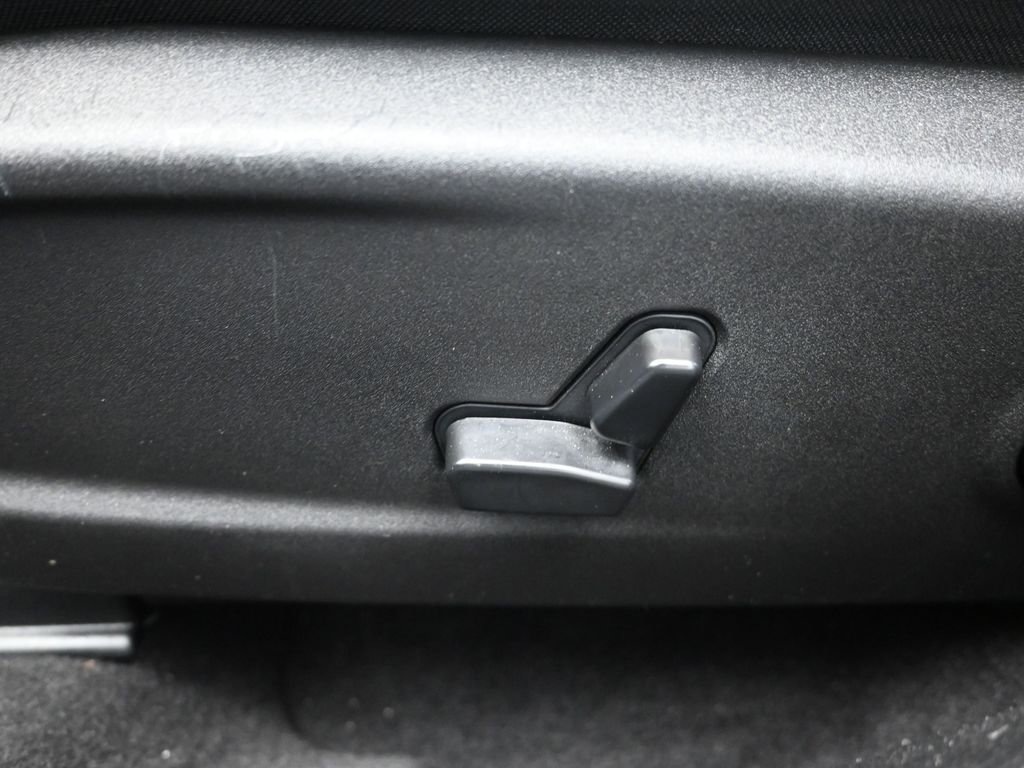 Used 2023 Dodge Charger SRT Hellcat w/ Harman/Kardon Audio Group image 16