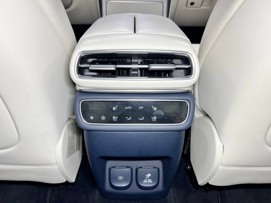 Used 2025 Genesis GV80 3.5T Prestige AWD/4WD image 23