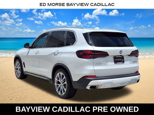 Used 2024 BMW X5 xDrive40i AWD/4WD image 3