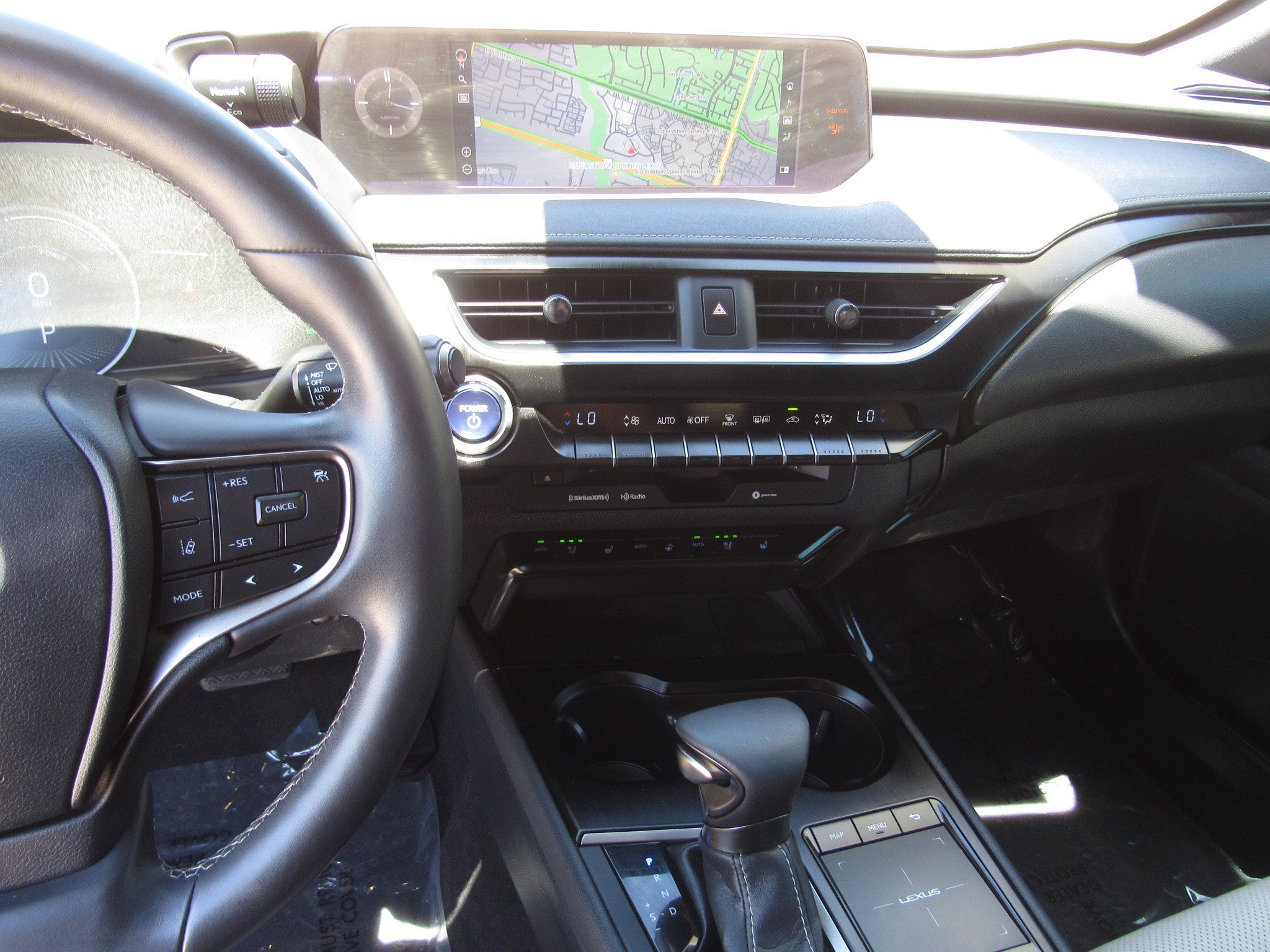Used 2022 Lexus UX 250h w/ Luxury Package AWD/4WD image 19