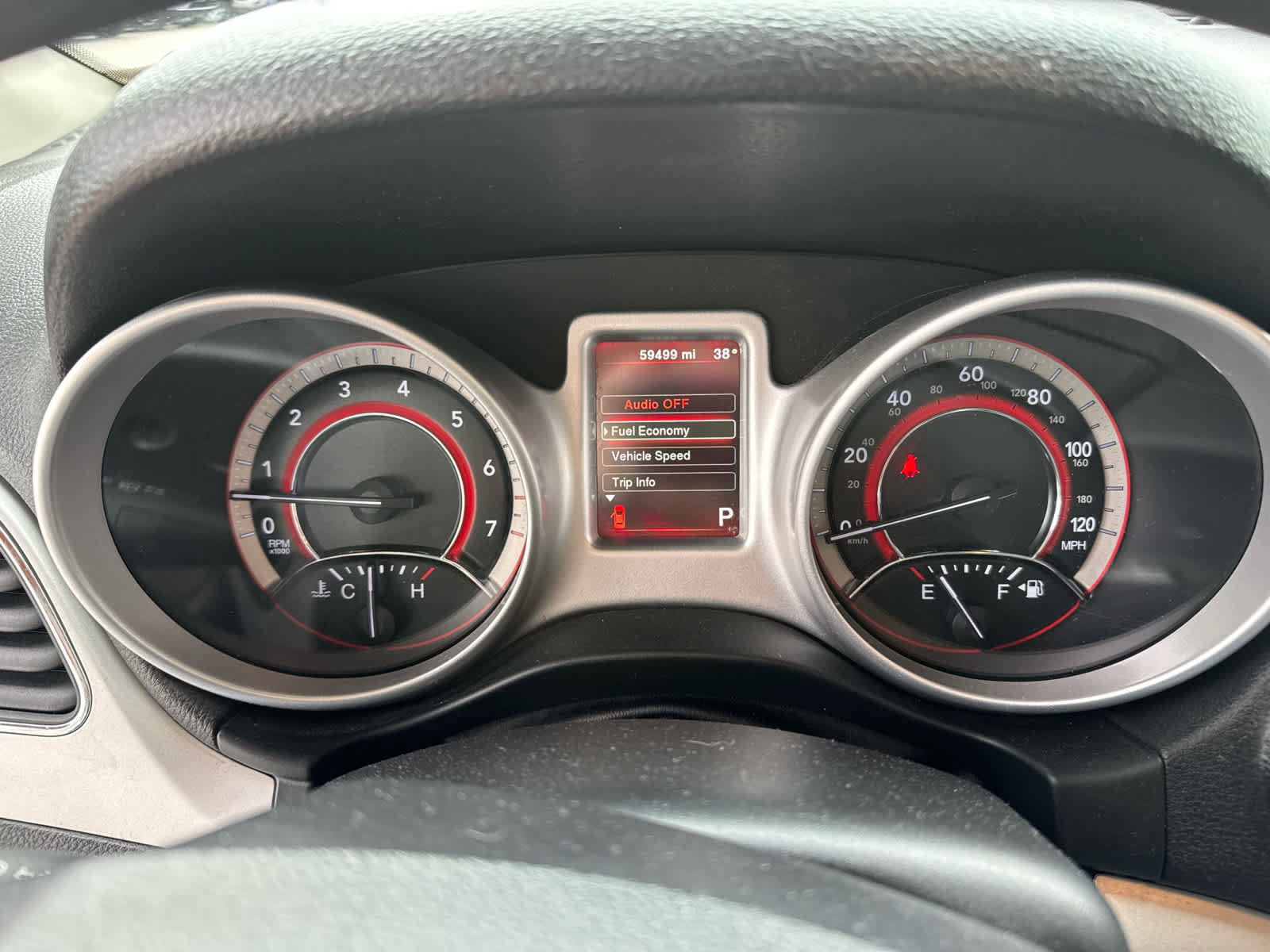 Used 2019 Dodge Journey SE image 16