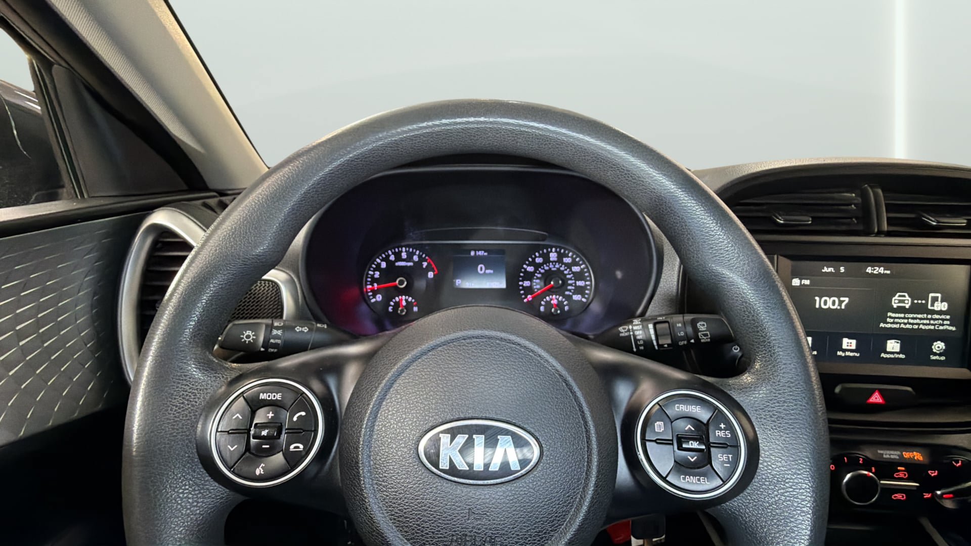 Used 2021 Kia Soul LX FWD image 30