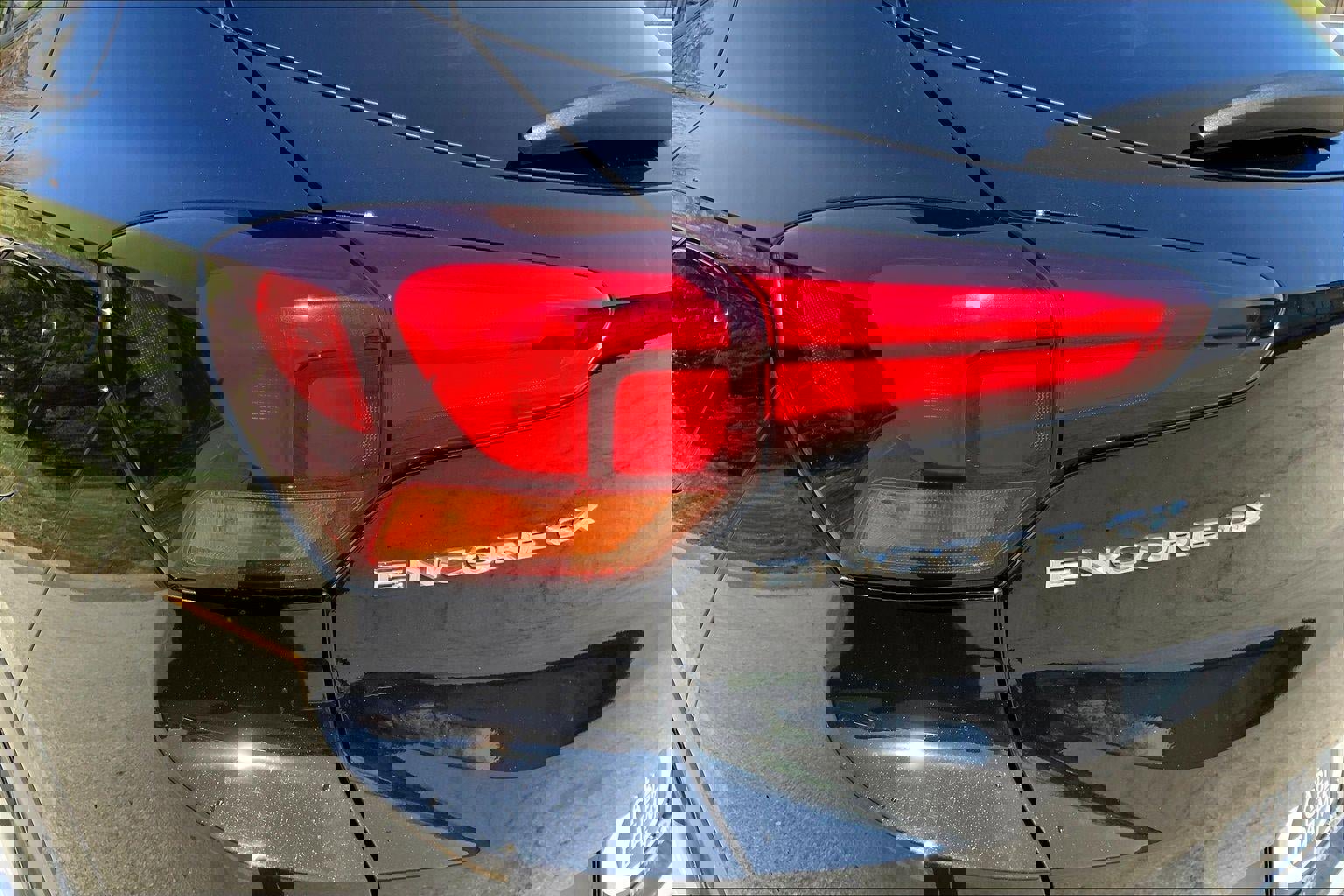 Used 2020 Buick Encore GX Preferred image 28