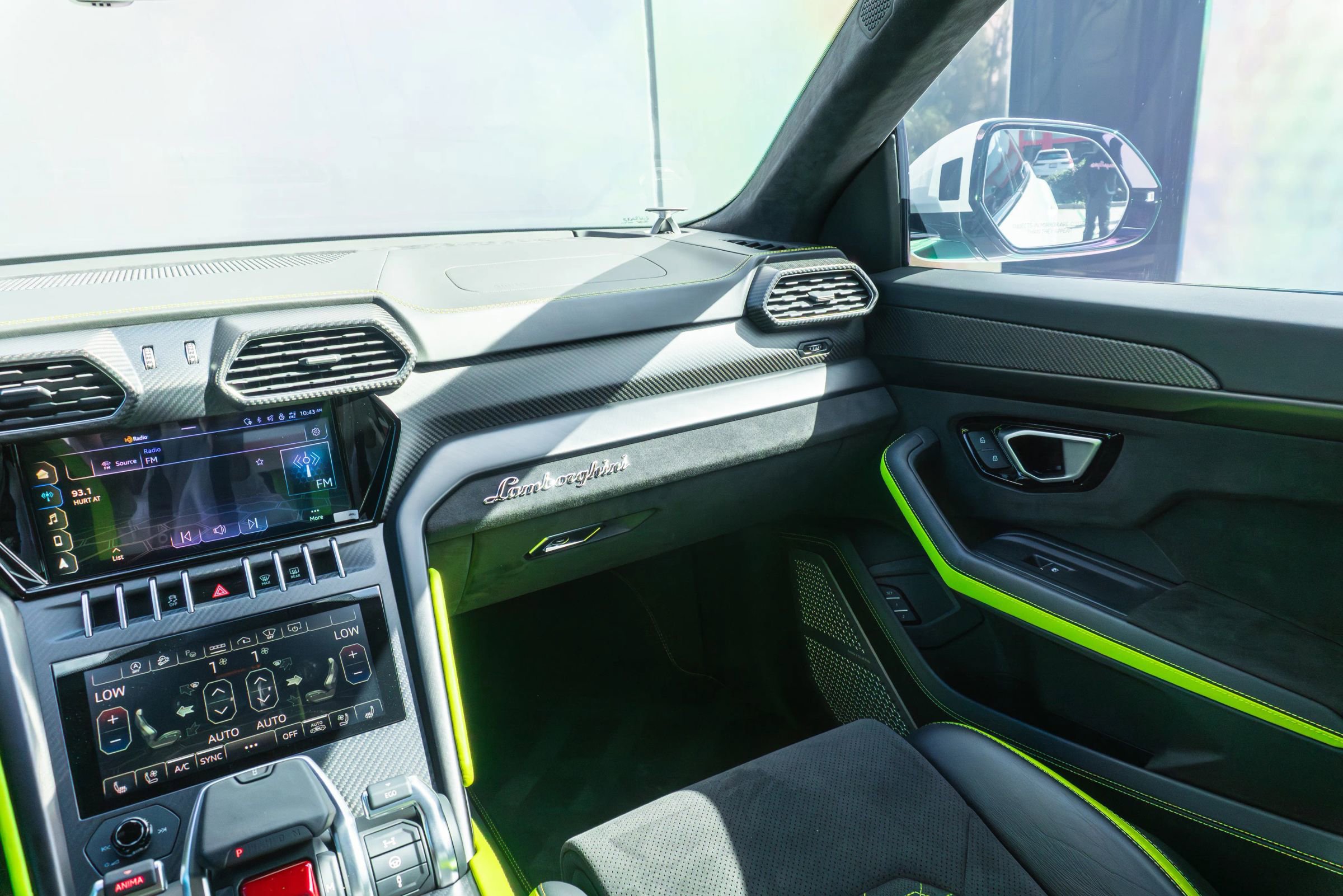 Used 2022 Lamborghini Urus image 64