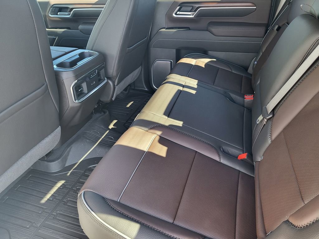 New 2026 GMC Sierra 2500 Denali w/ Denali Reserve Package image 12