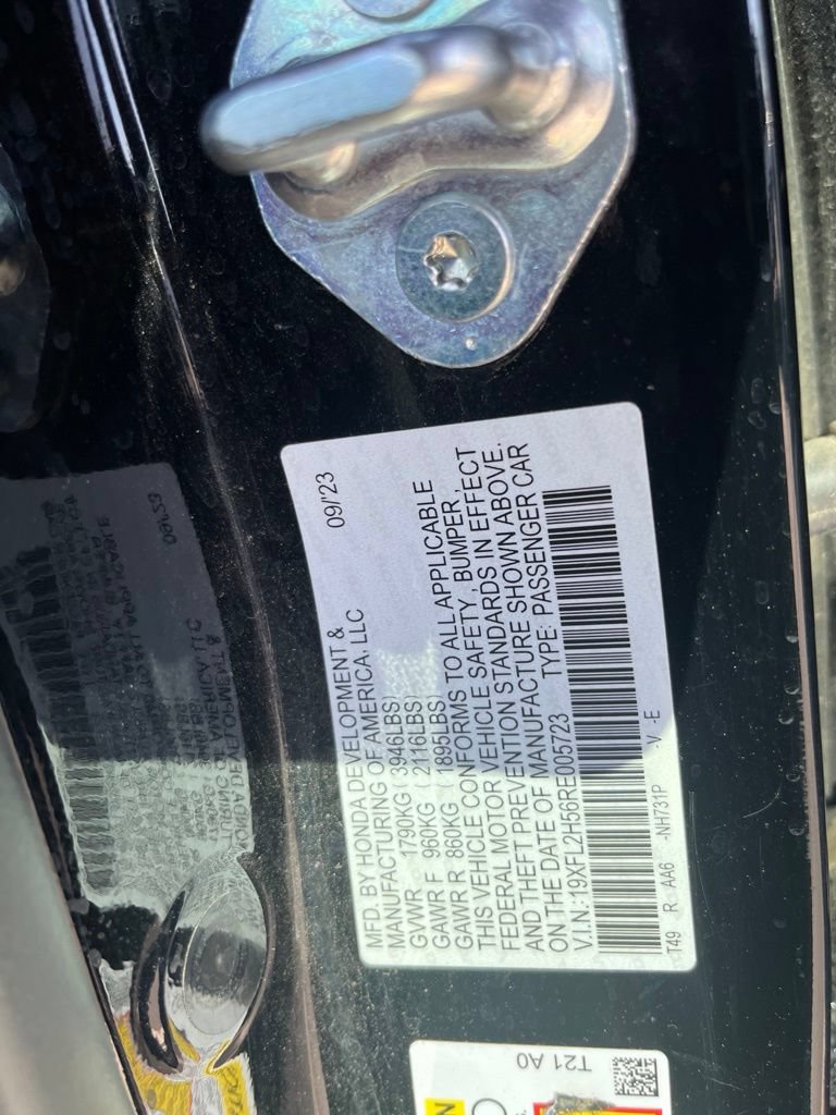 Used 2024 Honda Civic LX image 9