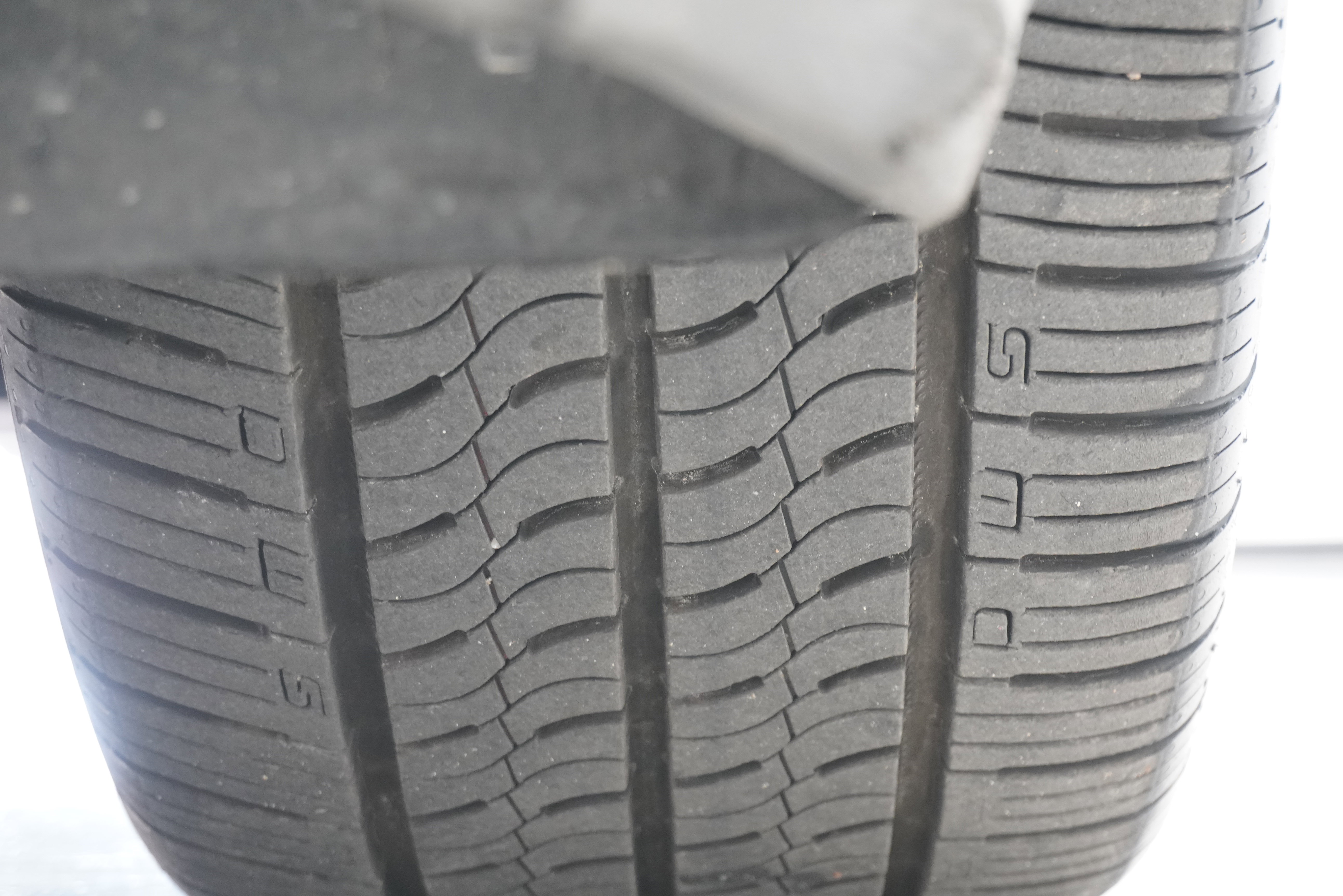 Used 2013 Cadillac XTS Platinum image 32