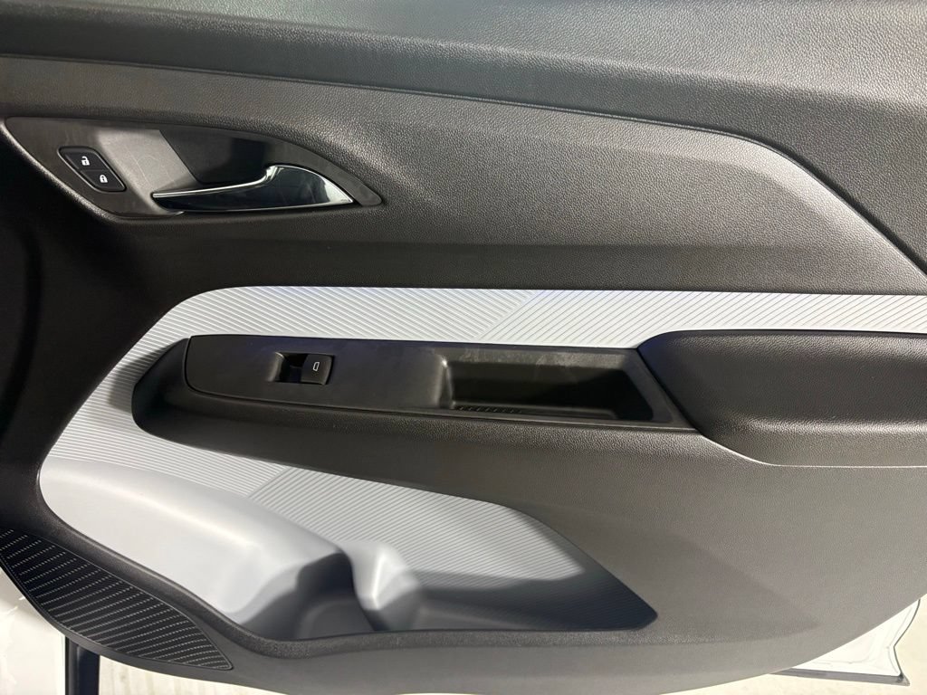 New 2027 Chevrolet Bolt RS FWD image 14