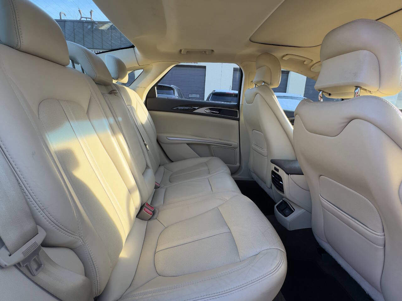 Used 2014 Lincoln MKZ AWD image 12