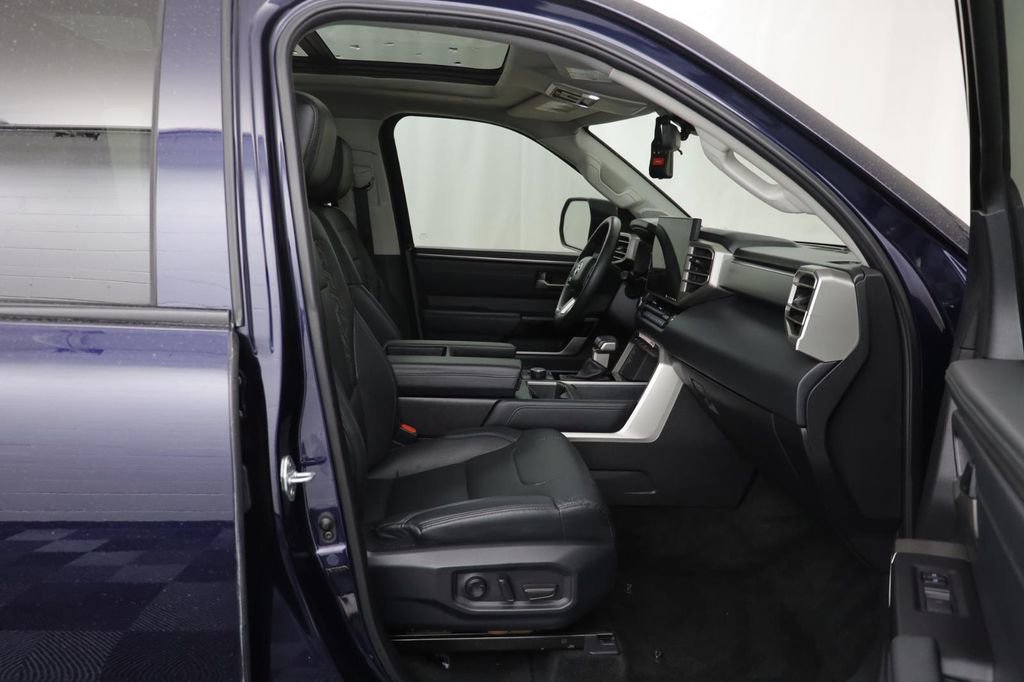 Used 2024 Toyota Tundra Limited AWD/4WD image 20